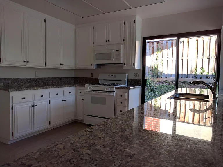 2944 Salmon River Cir — Photo 3