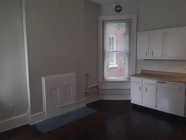 1438 S 2nd St — Photo 11
