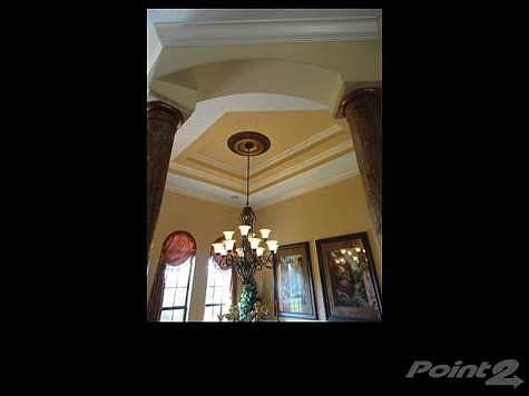 dining room ceiling