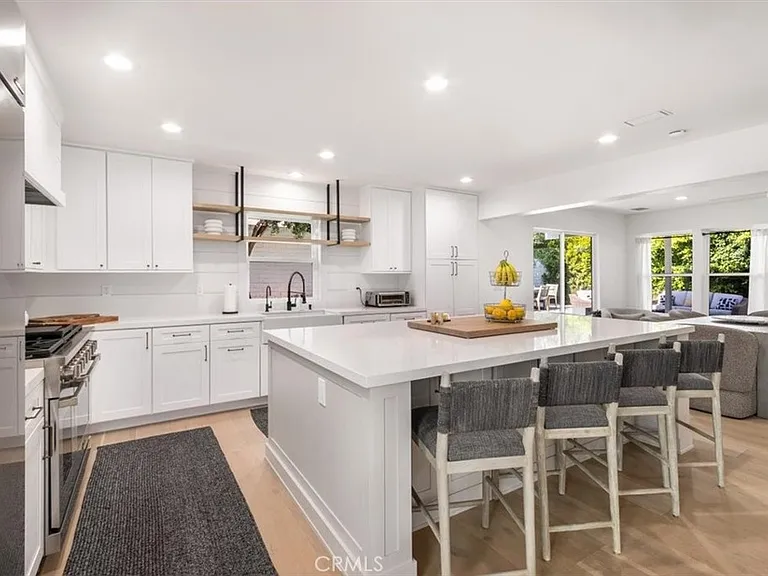 4912 Seapine Cir — Photo 12