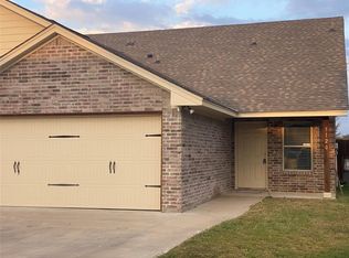 3120 Weave Ct, Granbury, TX 76049