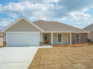 40 E Andover, Hattiesburg, MS 39402
