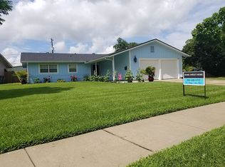 109 Scarborough Dr, Victoria, TX 77901