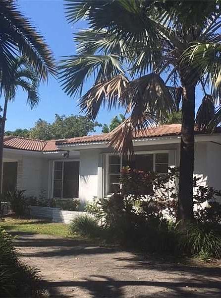 1st image of 280 E Shore Dr