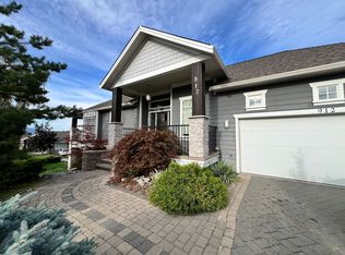 912 Steele Rd, Kelowna, BC V1W4P1