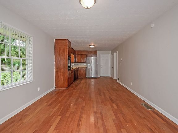 5th image of 5901 Hallwood Ct