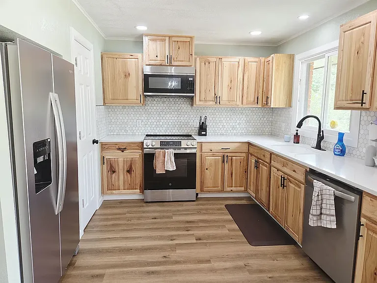 1801 Chickasaw Dr — Photo 27