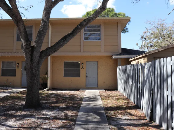 2016 S 10th St APT A, Fort Pierce, FL 34950