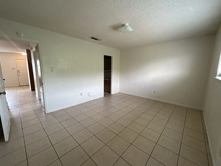4209 Water St — Photo 22