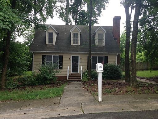 1st image of 10 Holdsworth Ct