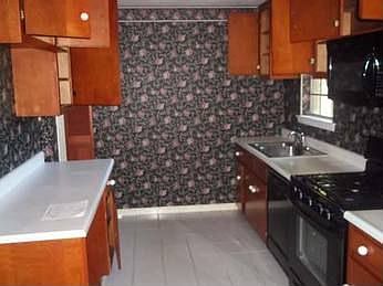 4th image of 3652 Heritage Dr N