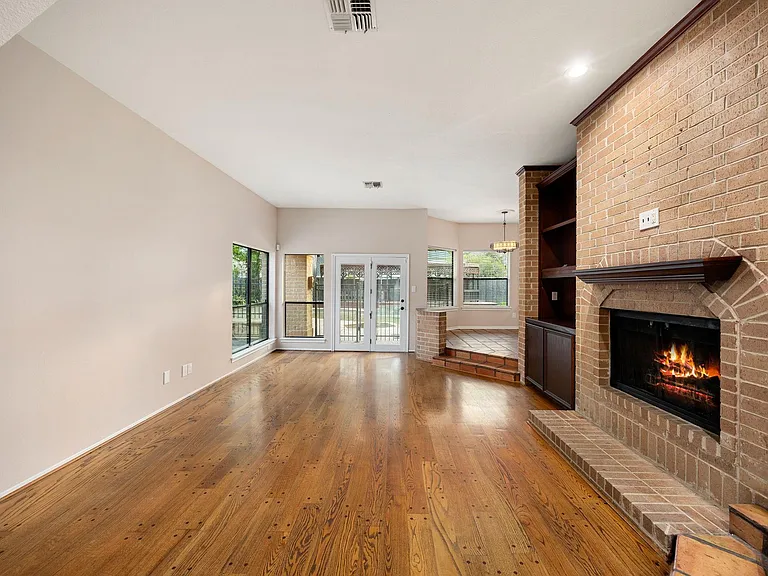 19806 Sunbridge Ln — Photo 6