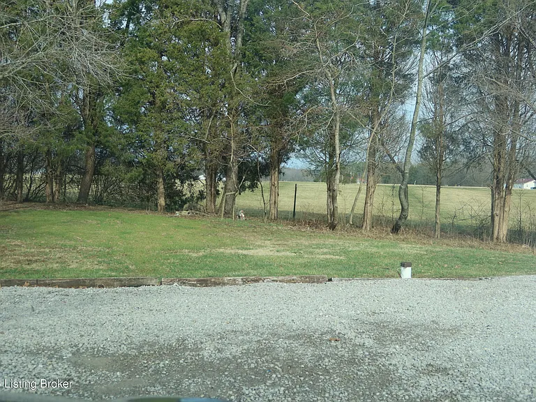 4920 Old Mill Rd #B — Photo 25