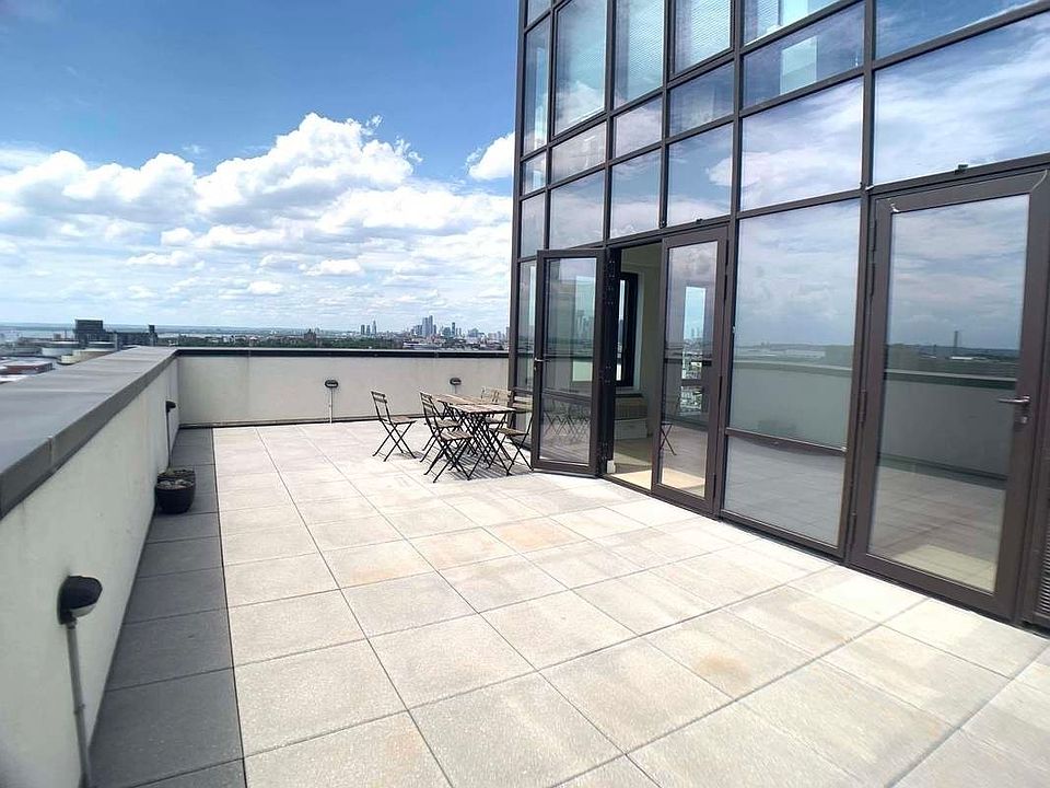 1st image of 571 4th Ave #6L