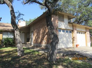 8936 Hambledon Dr, San Antonio, TX 78250