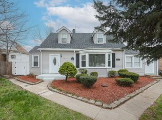 9643 Marion Ave, Oak Lawn, IL 60453