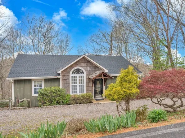 270 Grovers Knob, Blowing Rock, NC 28605