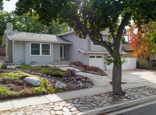868 S Boxthorn Ave, Thousand Oaks, CA 91320