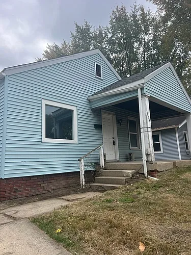2404 S 11th St Photo 1