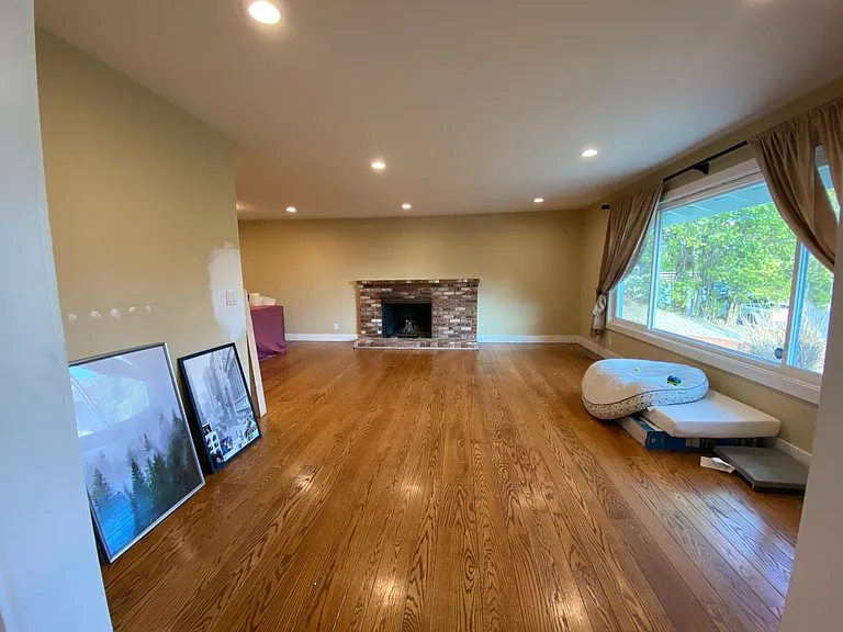 3156 Lucas Dr — Photo 4
