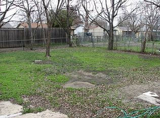 916 Bluebonnet Ln, Mesquite, TX 75149