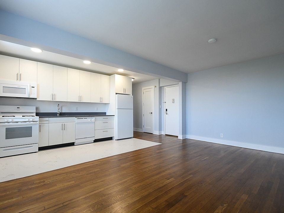 1st image of 1995 Sedgwick Ave APT 6D