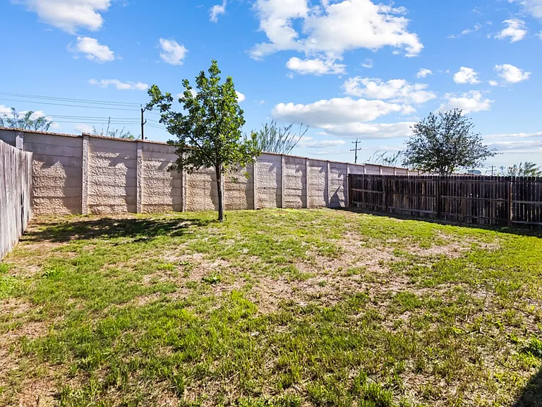 7451 Hercules Point — Photo 23