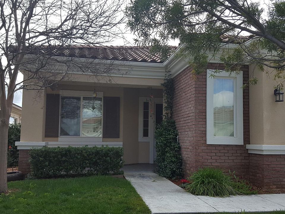 1065 Northview