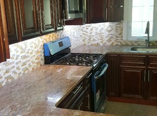 11450 134th St, South Ozone Park, NY 11420