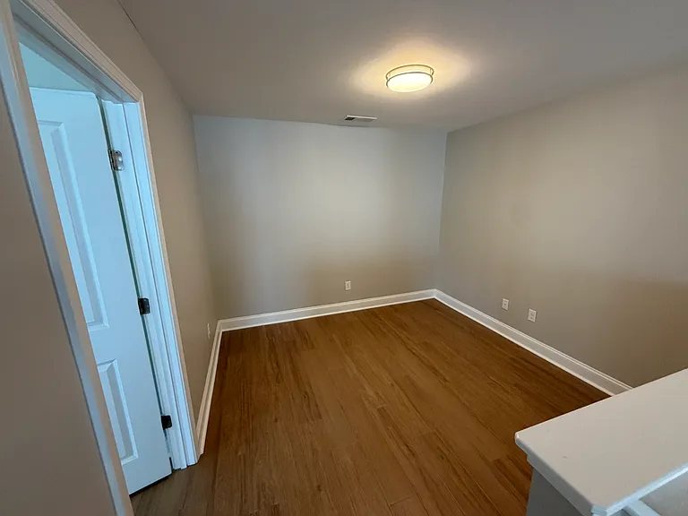 1168 Amelia Park Dr — Photo 15
