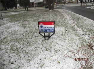 3643 Rolliston Rd, Shaker Heights, OH 44120