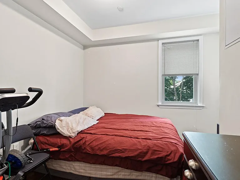 35 Melbourne St #4 — Photo 8
