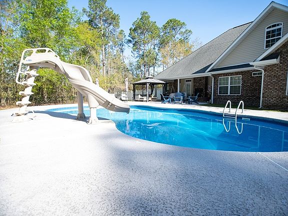 4th image of 110 Lake Ridge Dr