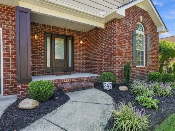 247 Walbrook Dr, Gallatin, TN 37066