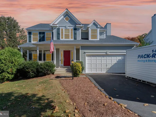 16033 Kings Mountain Rd, Woodbridge, VA 22191