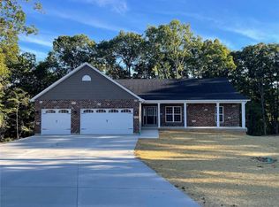 115 Chinkapin Ct, Troy, MO 63379