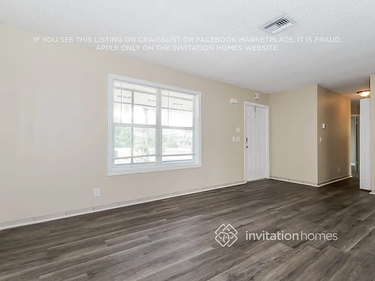 5583 Cynwyd Cir — Photo 6