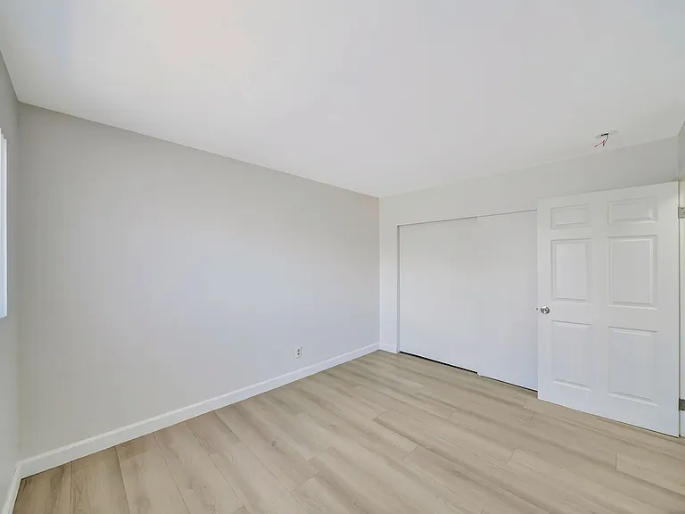 6003 Craner Ave #4 — Photo 15