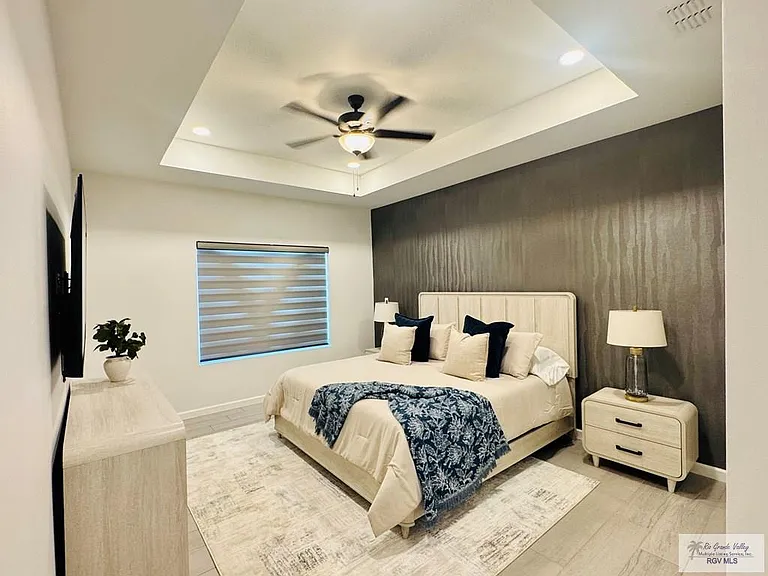 2011 Diamond Dr #A — Photo 12