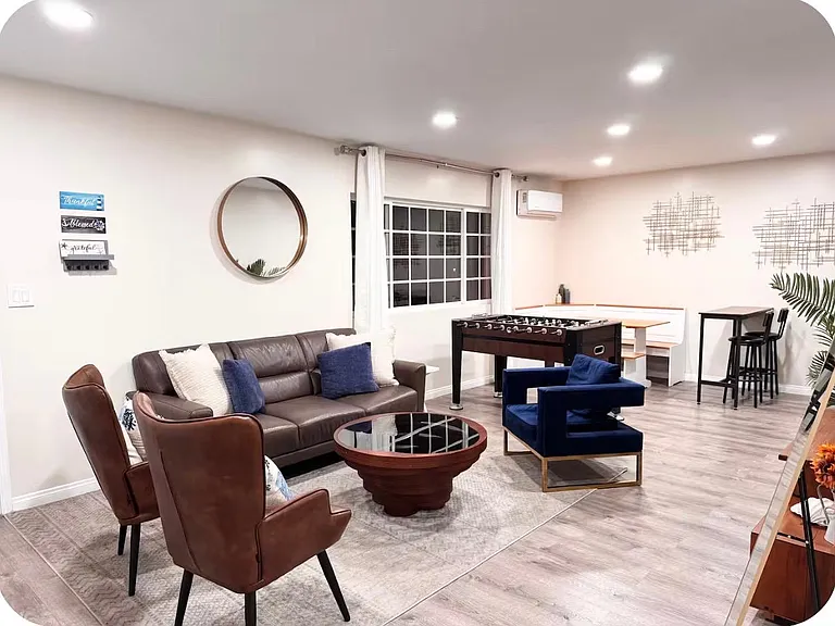 3109 Natchez Ave — Photo 2
