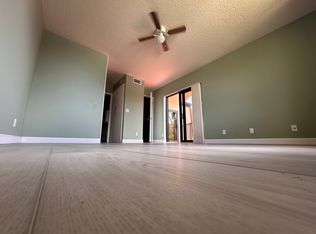 (Undisclosed Address), West Palm Beach, FL 33406