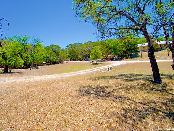 3rd image of 111 Arroyo Trail