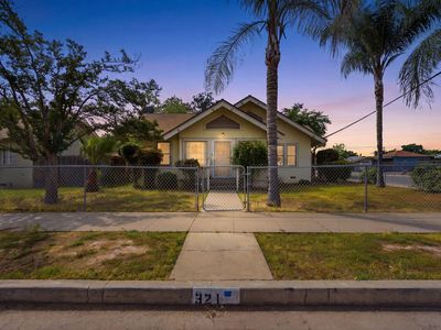 321 W Kanai Avenue, Porterville, CA, 93257
