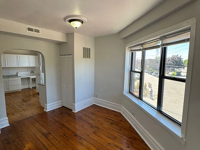 2065 Coulter St #2409-11 — Photo 20