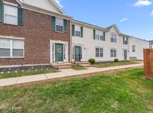 9532 Bayberry Green Ln, Louisville, KY 40291