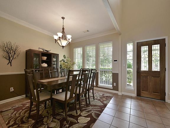 4th image of 1552 Payton Falls Dr
