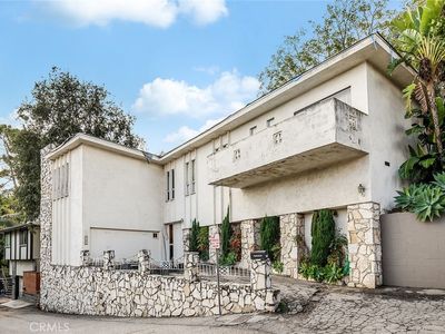 2434 Sundown Dr, Los Angeles, CA, 90065