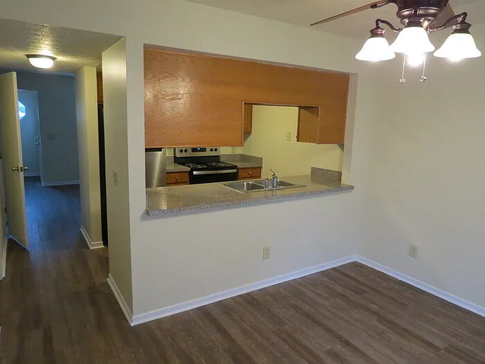 2269 Hughey Dr — Photo 8