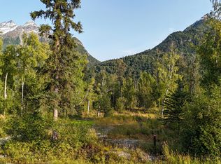 12704 E Wycoff Dr, Palmer, AK 99645