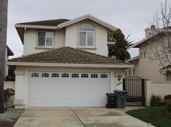 204 Montclair Ln, Salinas, CA 93906